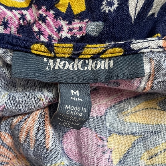 Modcloth Mushroom Butterfly Whimsical Print Wrap Shirt Size Medium - Picture 4 of 5